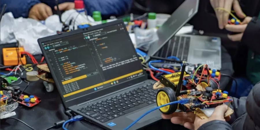 Cursos técnicos da rede estadual do Paraná ultrapassam 137 mil matrículas em 2026